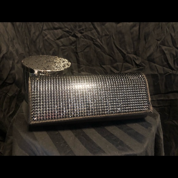 Purse - Picture 1 of 7